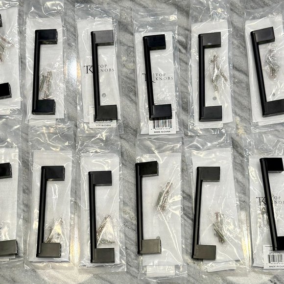 Top Knobs Cabinet Princetonian Bar Pull 5-1/16 Inch Flat Black 19 available - Picture 2 of 4